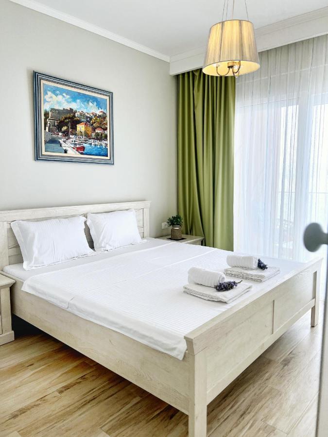 Yourhome Beach First Line Dobra Voda Exterior photo
