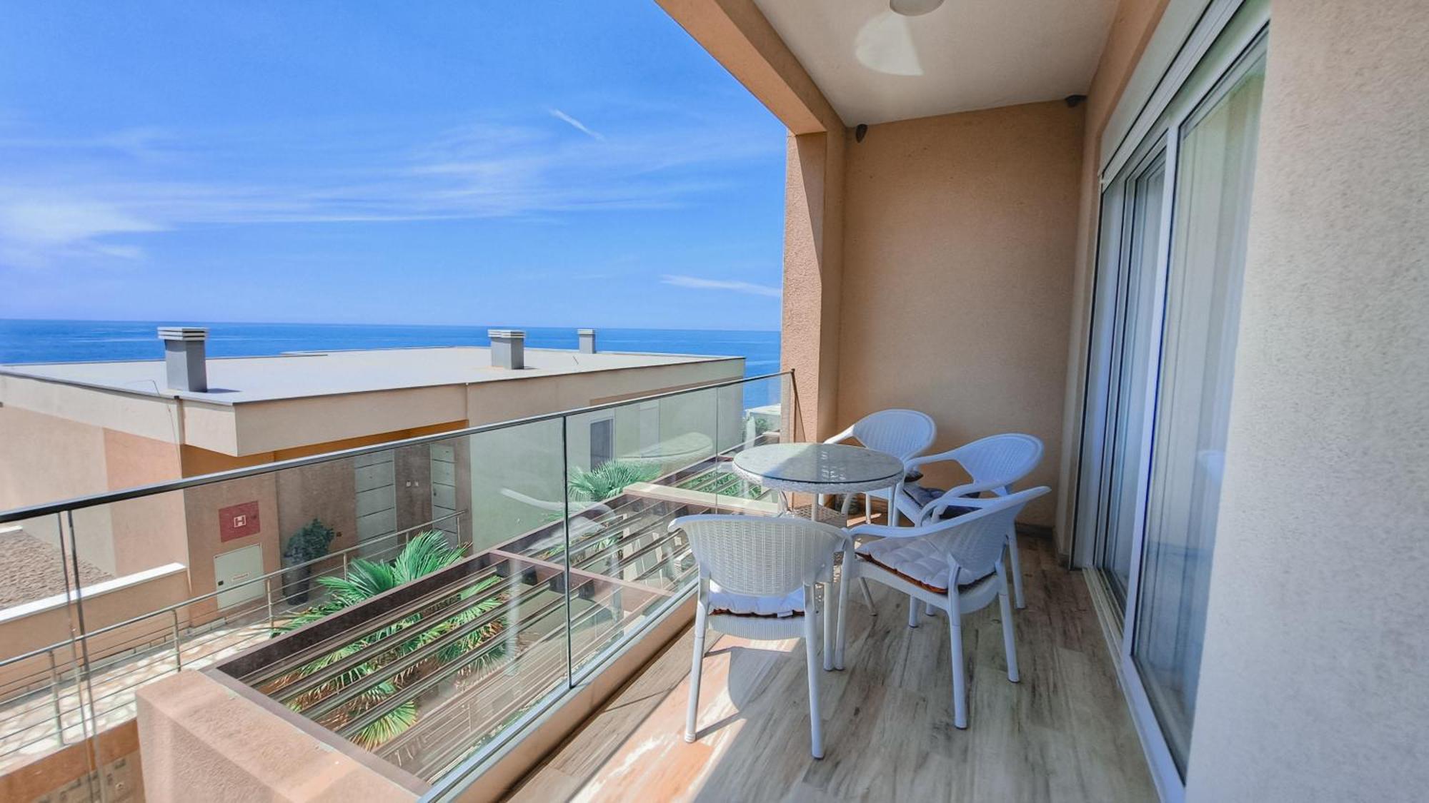 Yourhome Beach First Line Dobra Voda Exterior photo